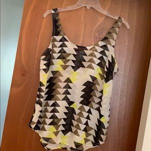 Old Navy geometric print tank size large